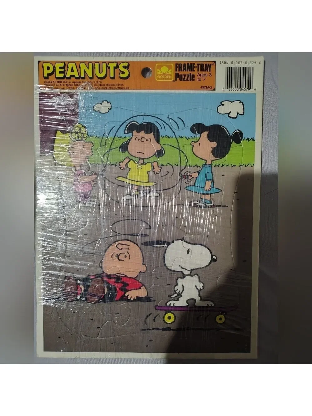 Peanuts Charlie Brown Lucy Snoopy playing Vintage Golden Frame Tray Puzzle 1980s